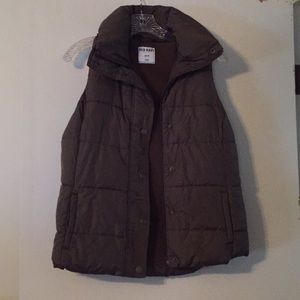 Army green puffer vest